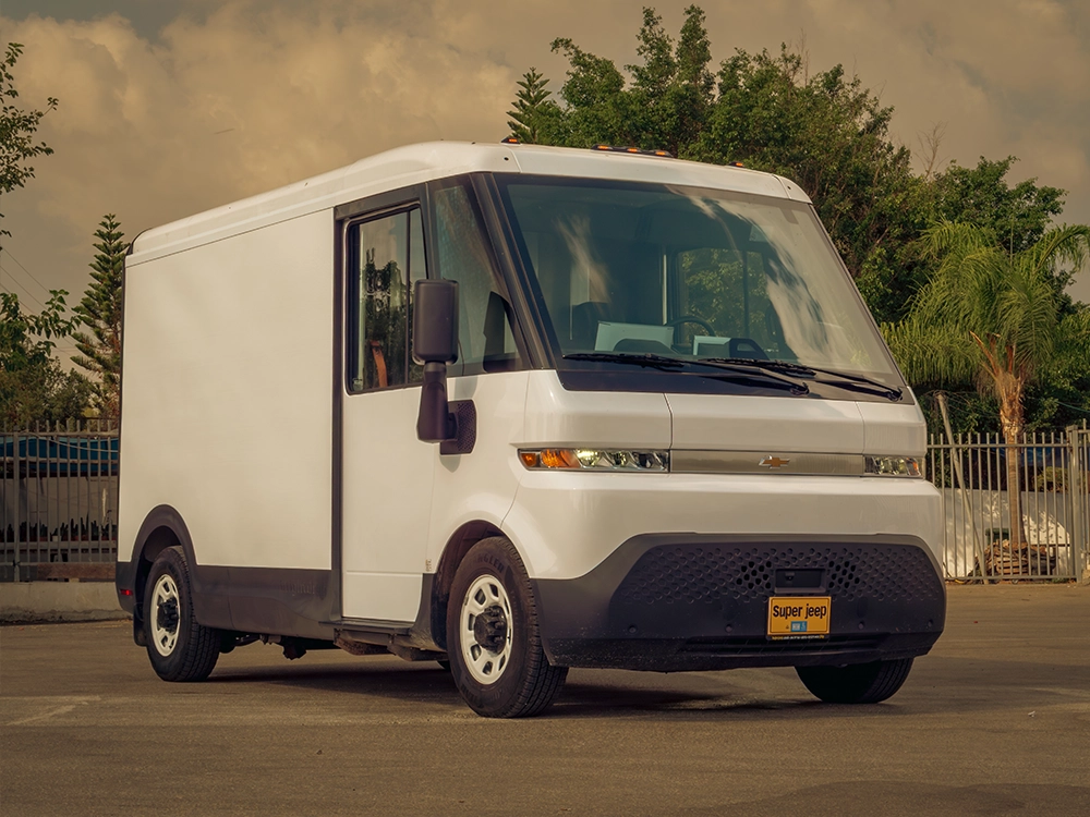 Chevrolet BrightDrop 400 - מבט צד אלכסוני