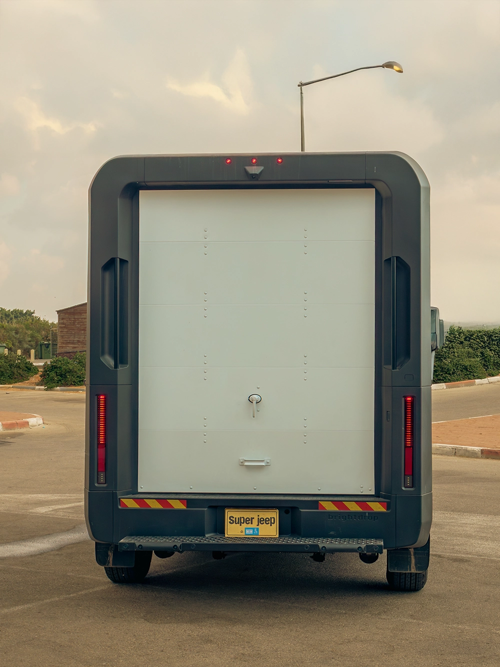 Chevrolet BrightDrop 400 - מבט אחורי