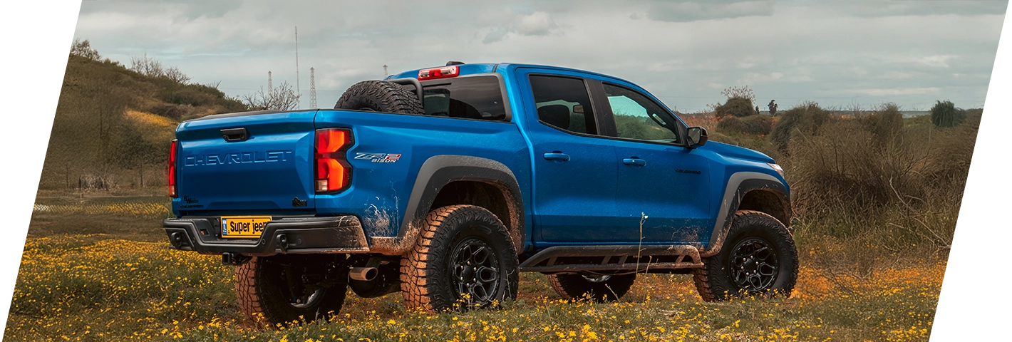 Chevrolet Colorado ZR2 Bison AEV - מבט אחורי אלכסוני