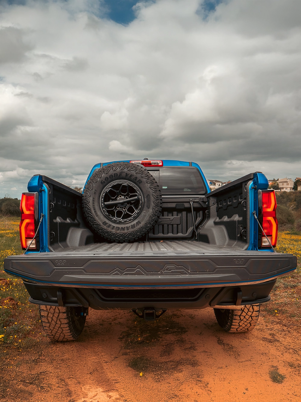 Chevrolet Colorado ZR2 Bison AEV - ארגז פתוח