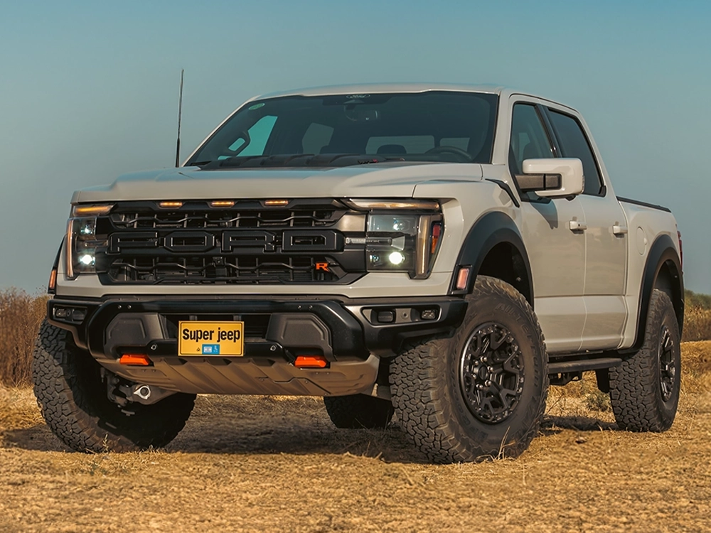 Ford F-150 Raptor R - מבט קדמי - מובייל