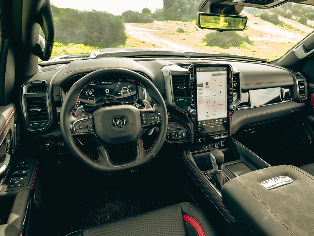 RAM 1500 RHO - דשבורד ומסך מולטימדיה