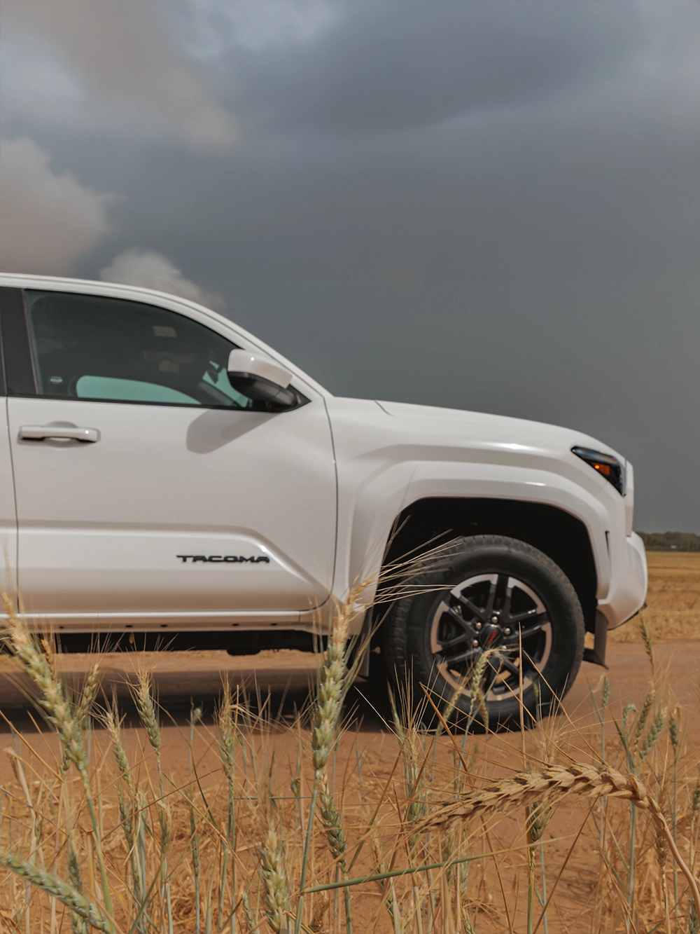 Toyota Tacoma TRD Sport - תקריב ג'אנט