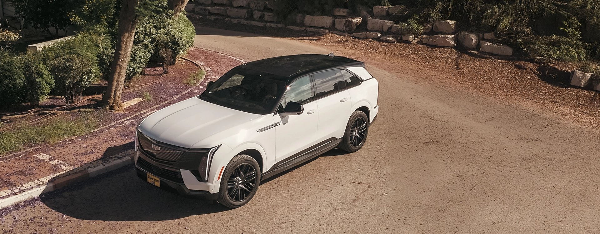 Cadillac Escalade IQ Sport 2 - מבט על מרחפן