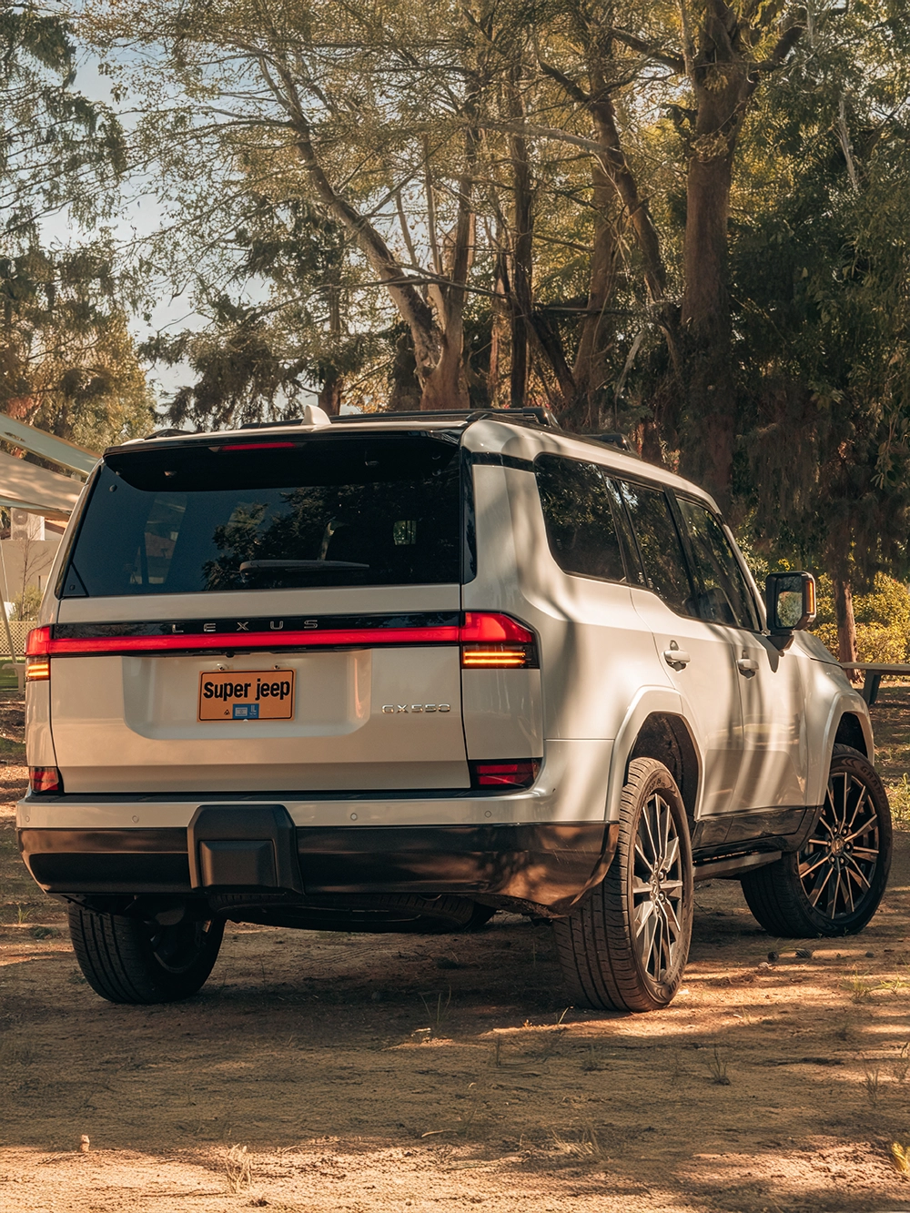 Lexus GX 550 Luxury Plus - מבט אחורי