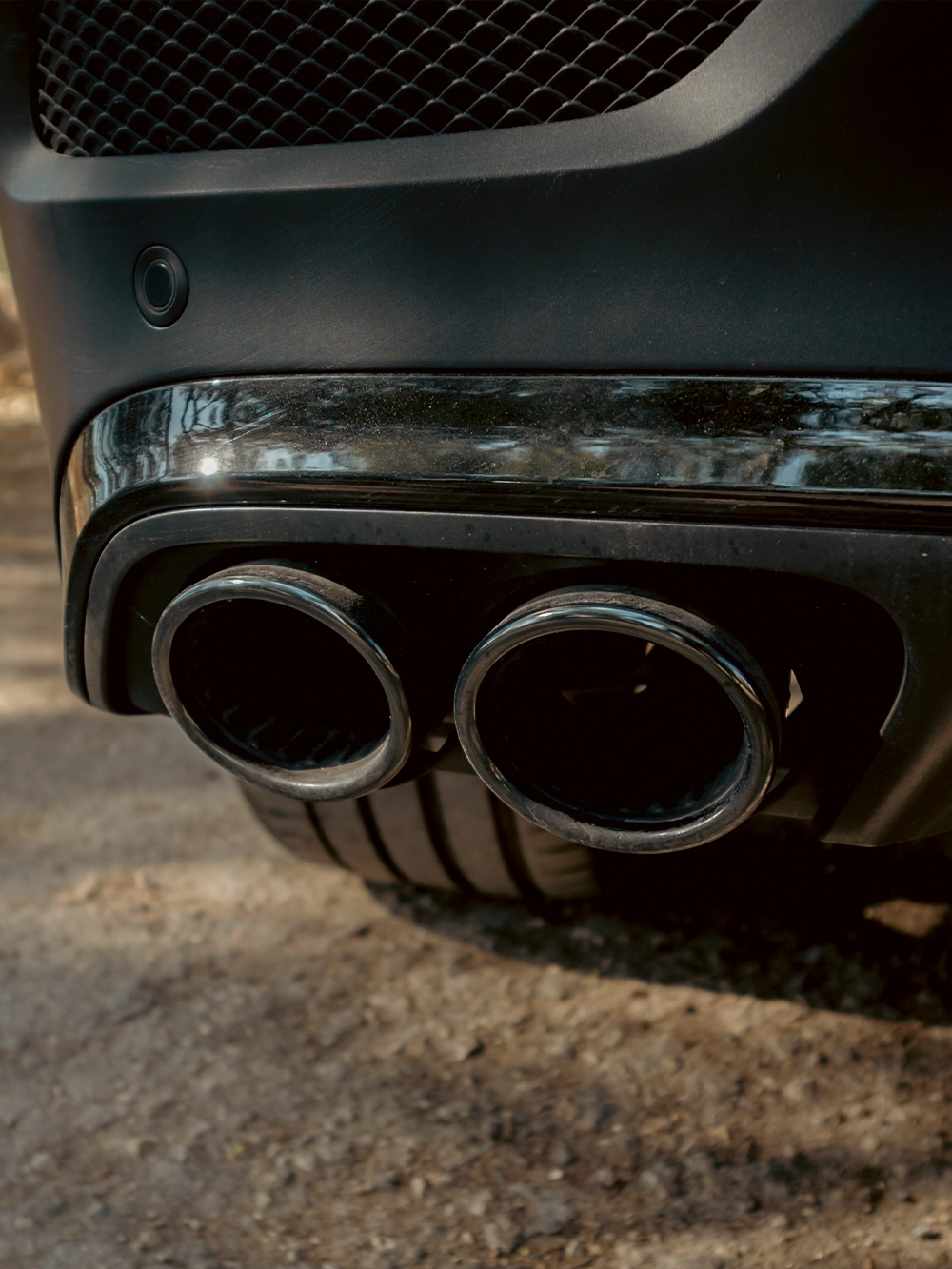 Mercedes-AMG GLE 53 Coupe - תקריב דיפיוזר ומפלט