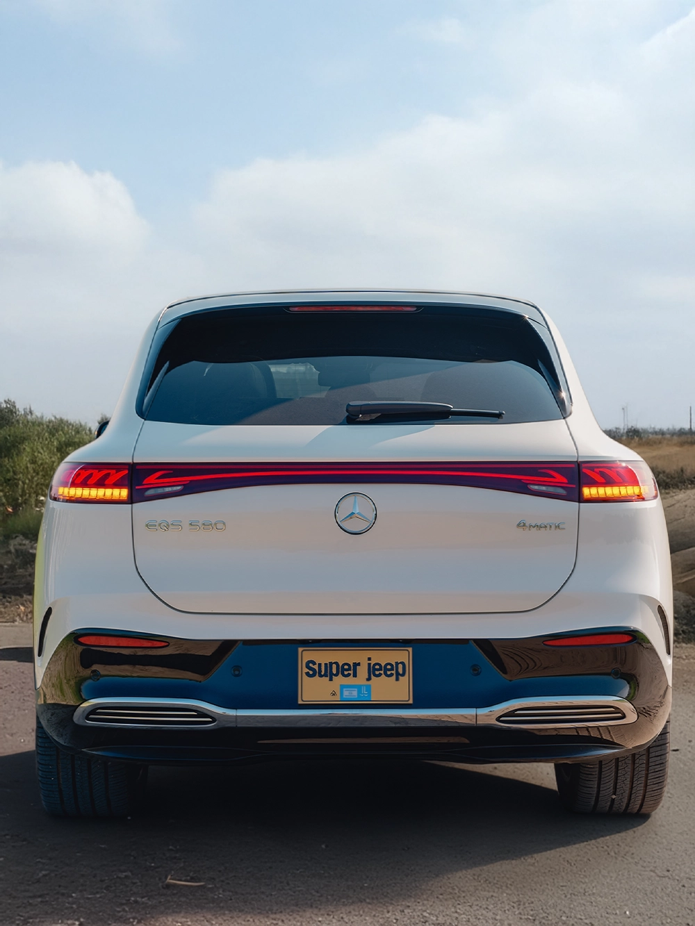 Mercedes-Benz EQS 580 4MATIC SUV - מבט אחורי