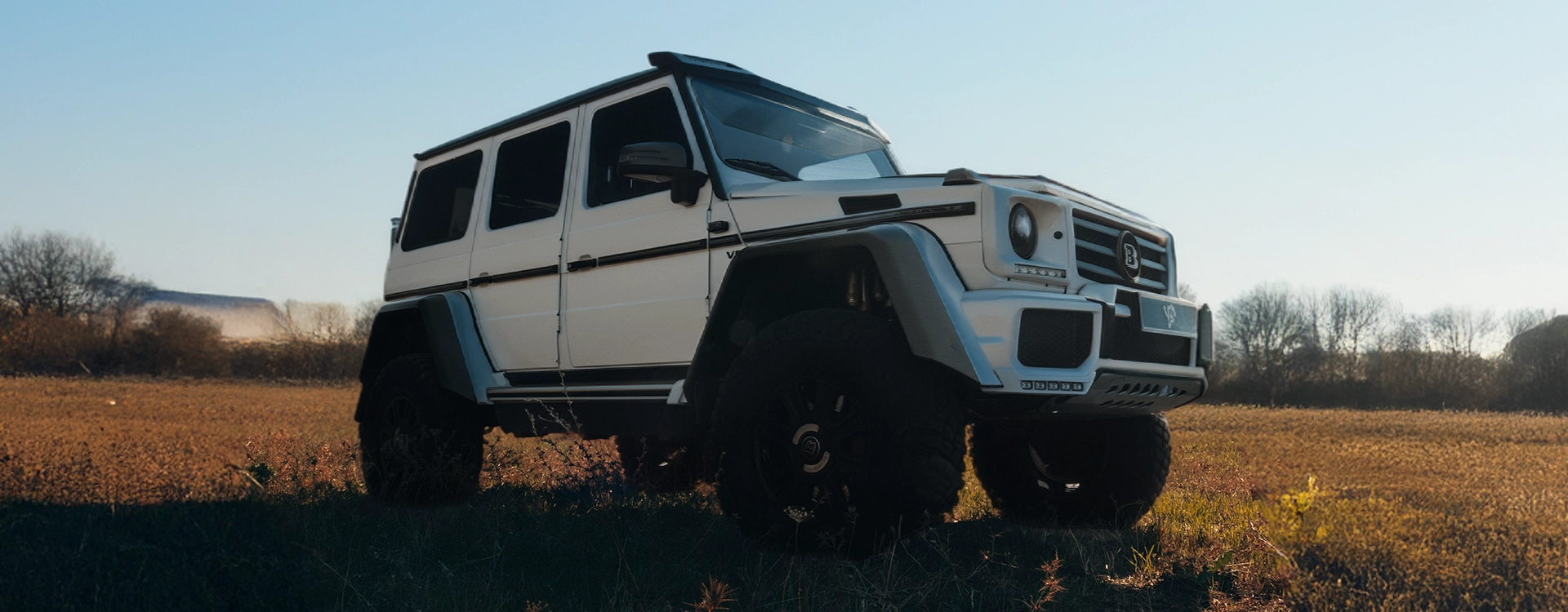 Mercedes-Benz G 500 4x4 Squared Brabus 2018 - מבט קדמי אלכסוני