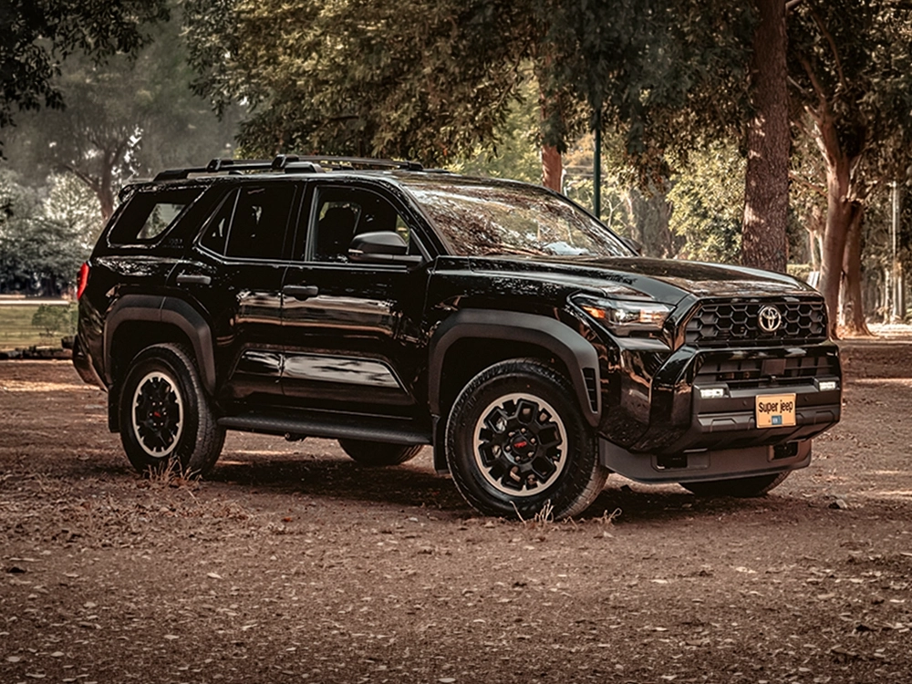 Toyota 4Runner TRD Off-Road - מבט קדמי - מובייל