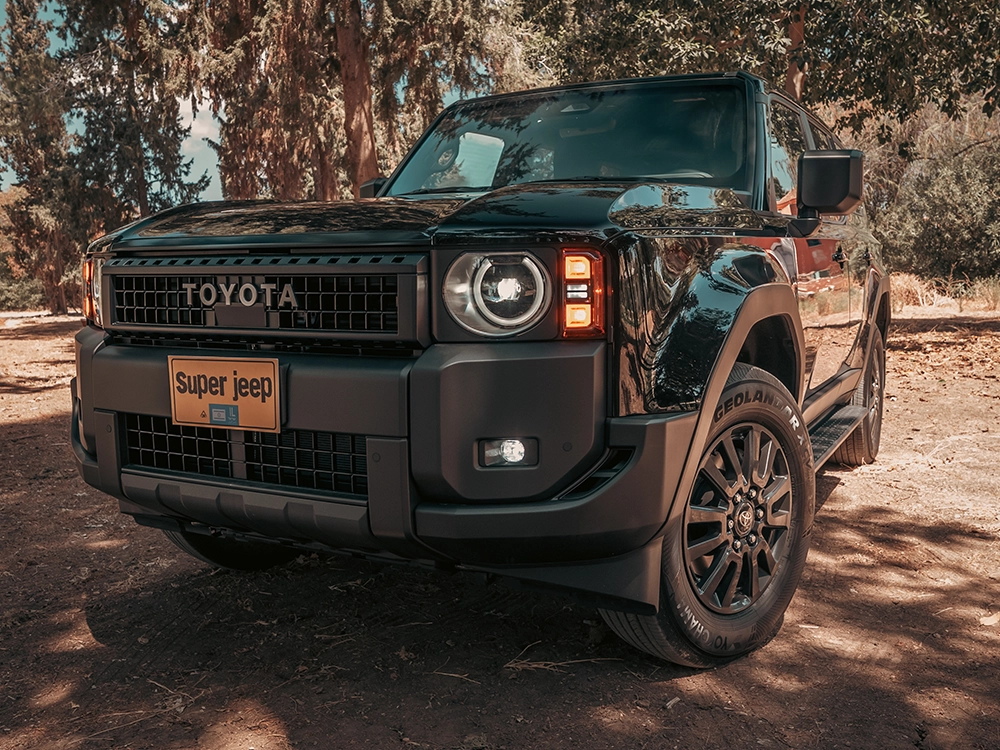 Toyota Land Cruiser 1958 - מבט קדמי אלכסוני