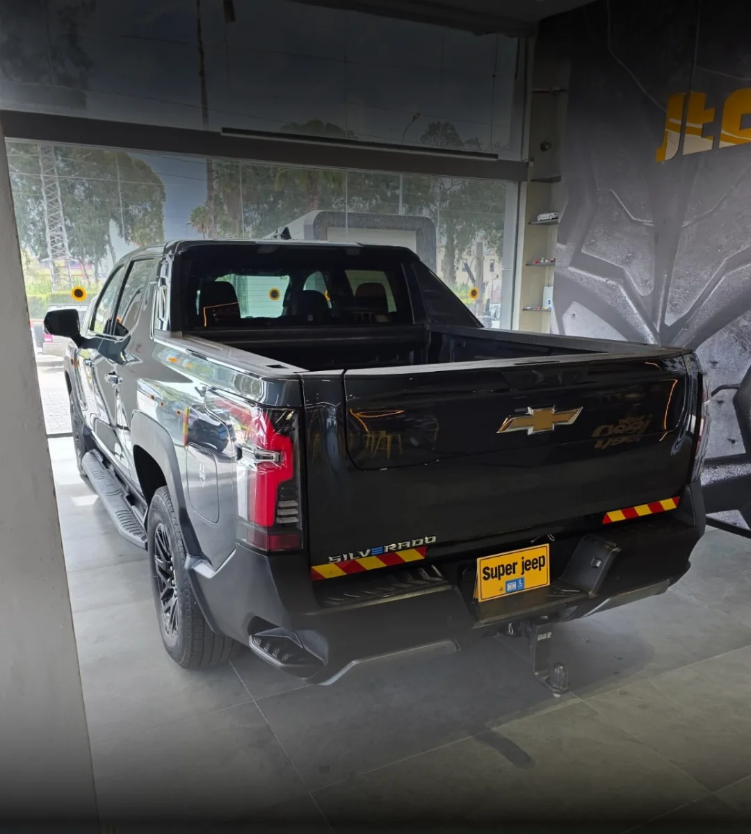 silverado-ev-lt-extended-range-2025-03