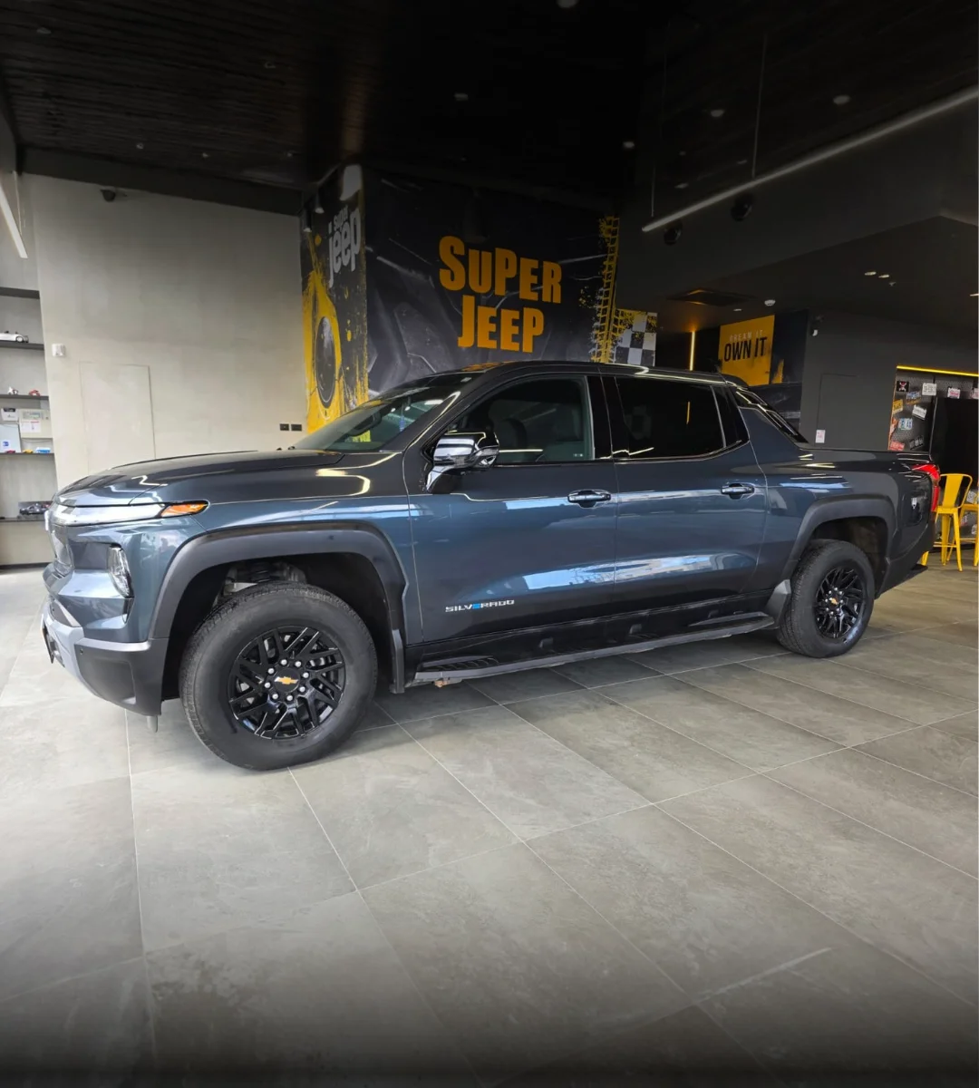 silverado-ev-lt-extended-range-2025-04